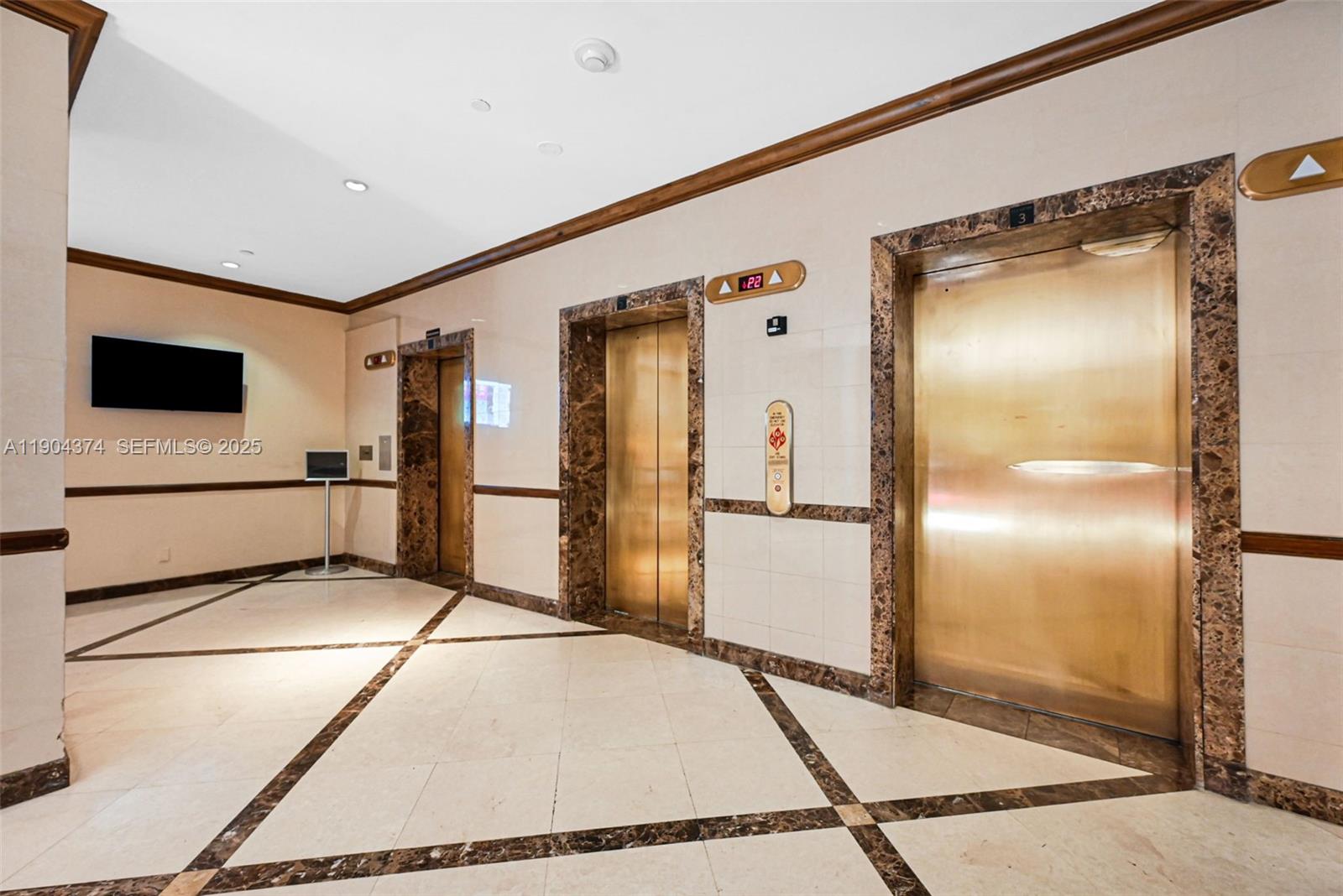 THE CLIPPER AT BISC COVE - Residential