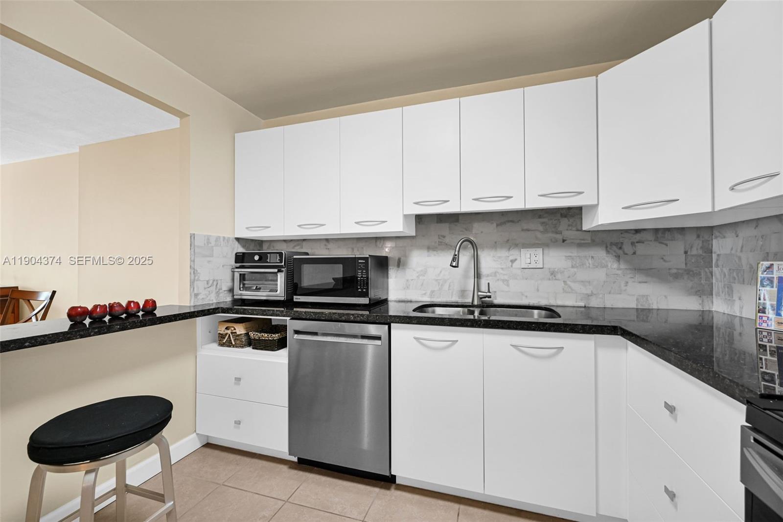 THE CLIPPER AT BISC COVE - Residential