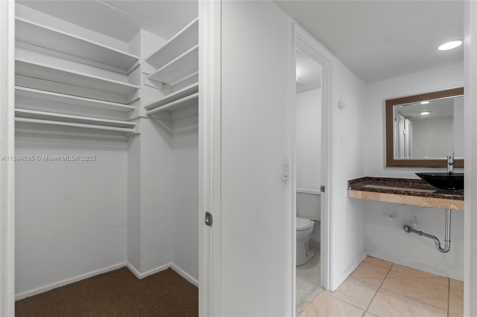 BUCKLEY TOWERS CONDO - EA - Residential Lease