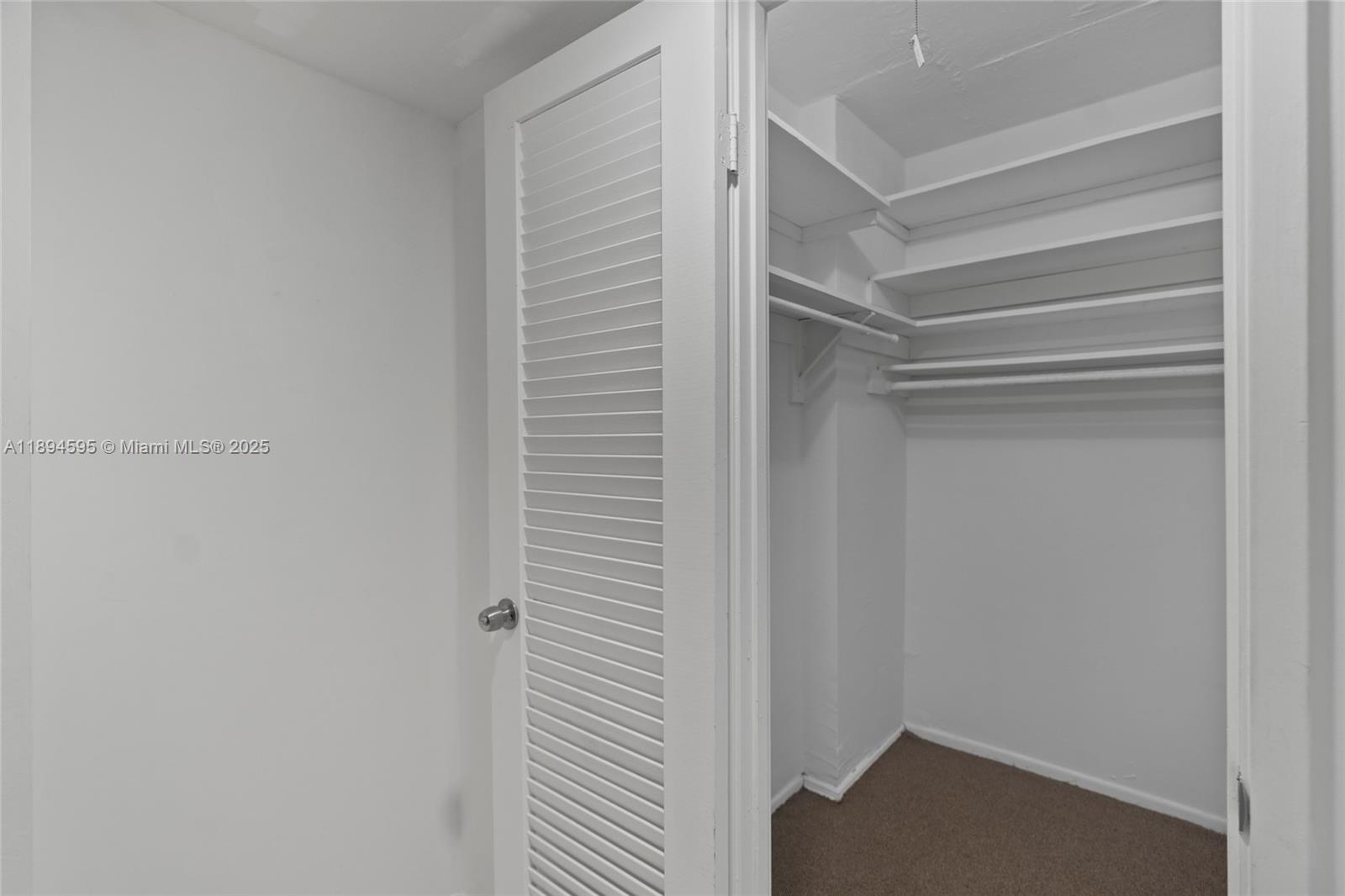 BUCKLEY TOWERS CONDO - EA - Residential Lease