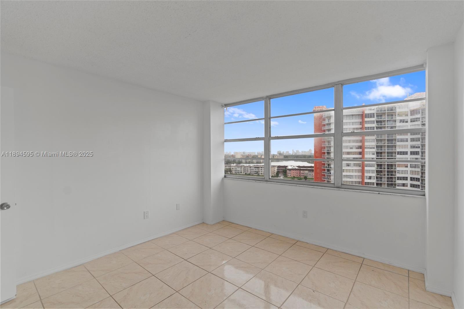 BUCKLEY TOWERS CONDO - EA - Residential Lease