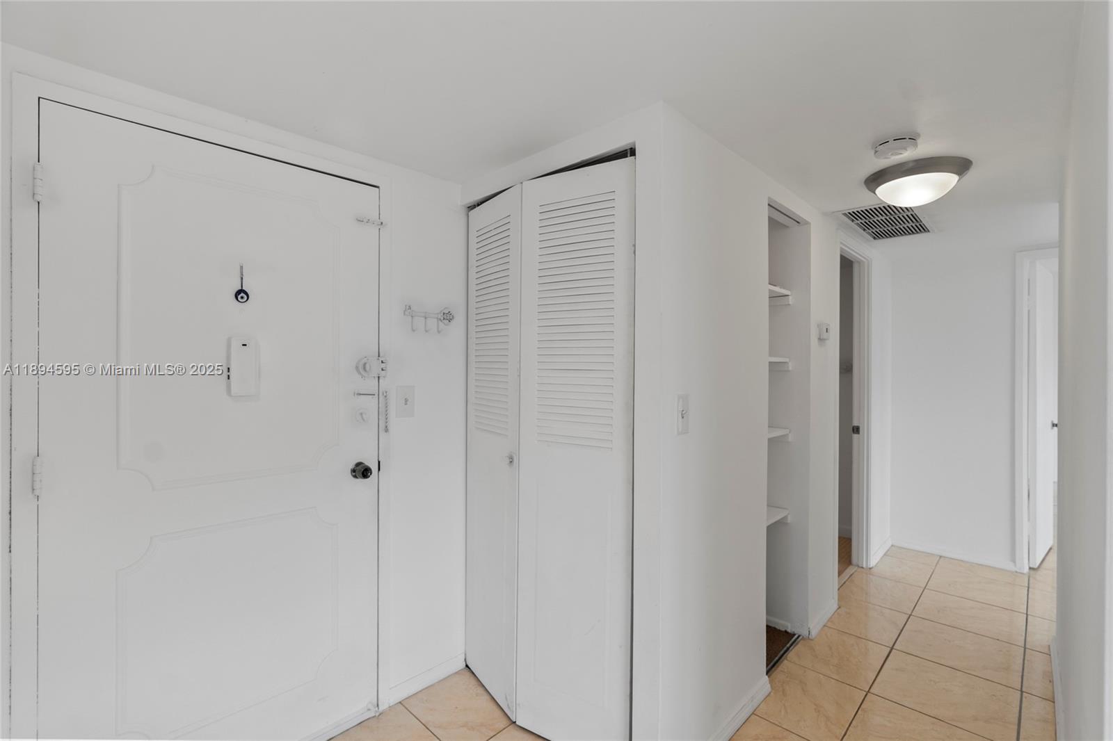 BUCKLEY TOWERS CONDO - EA - Residential Lease