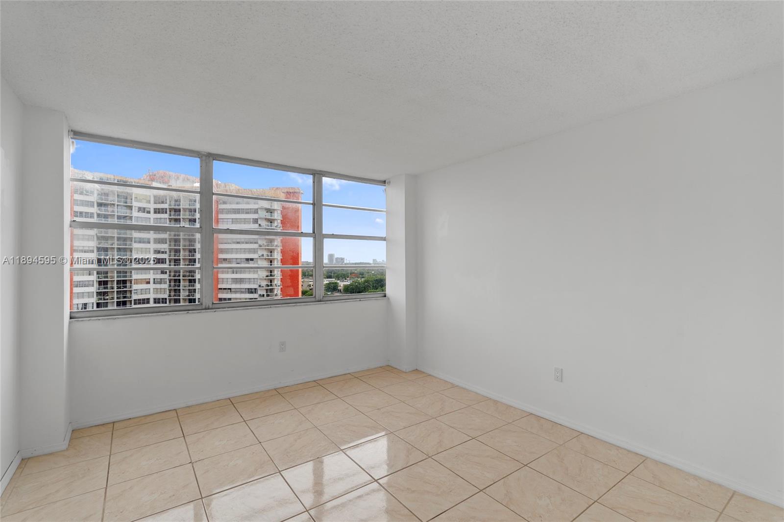 BUCKLEY TOWERS CONDO - EA - Residential Lease