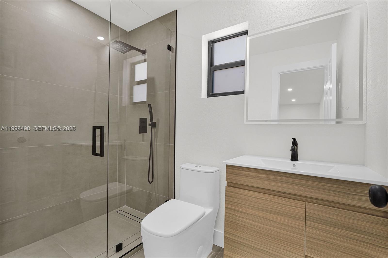 LIBERTY HOMES ESTATES SEC - Residential