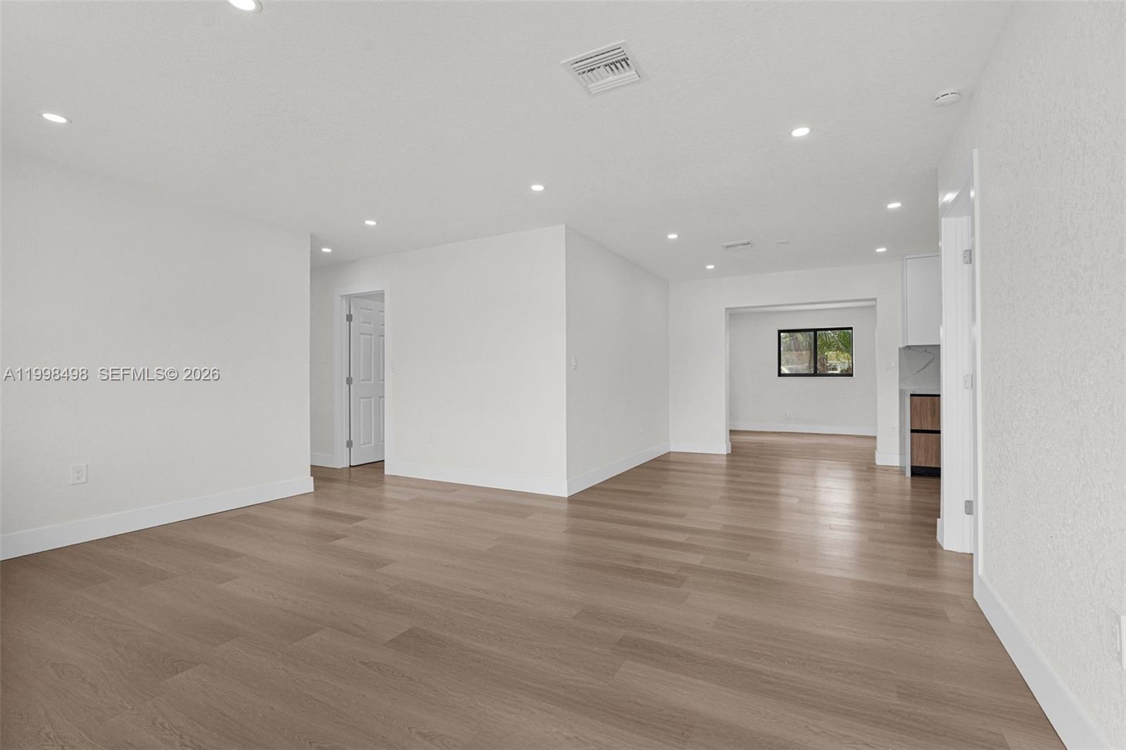 LIBERTY HOMES ESTATES SEC - Residential