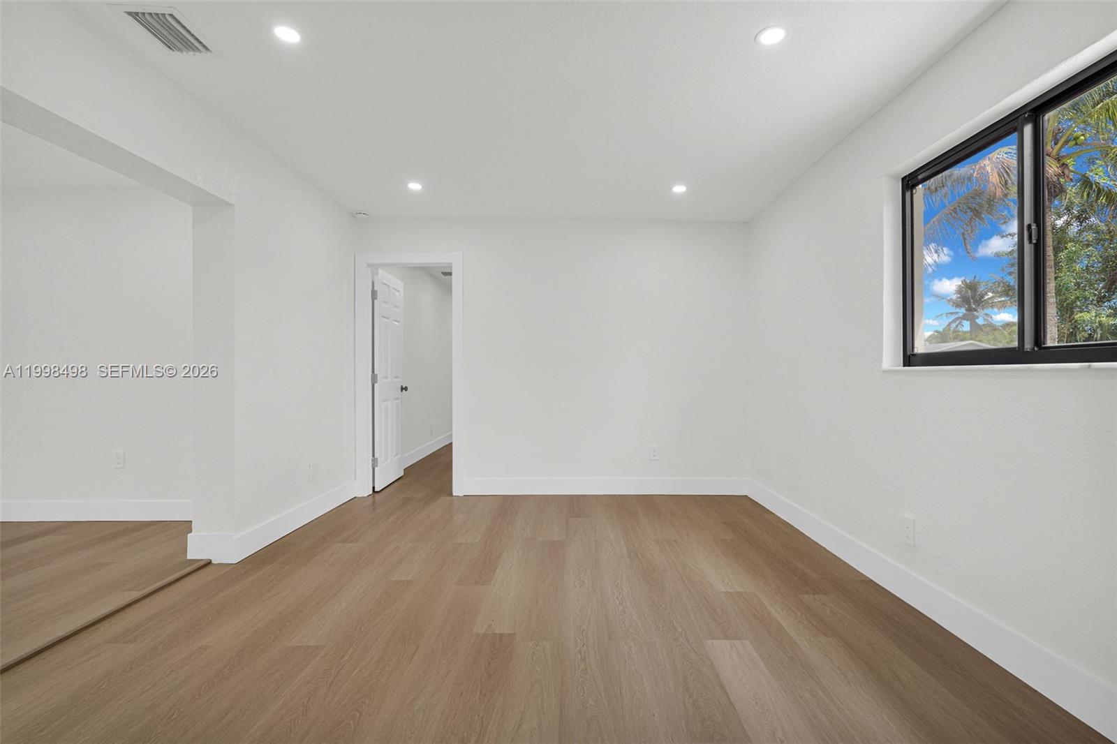 LIBERTY HOMES ESTATES SEC - Residential