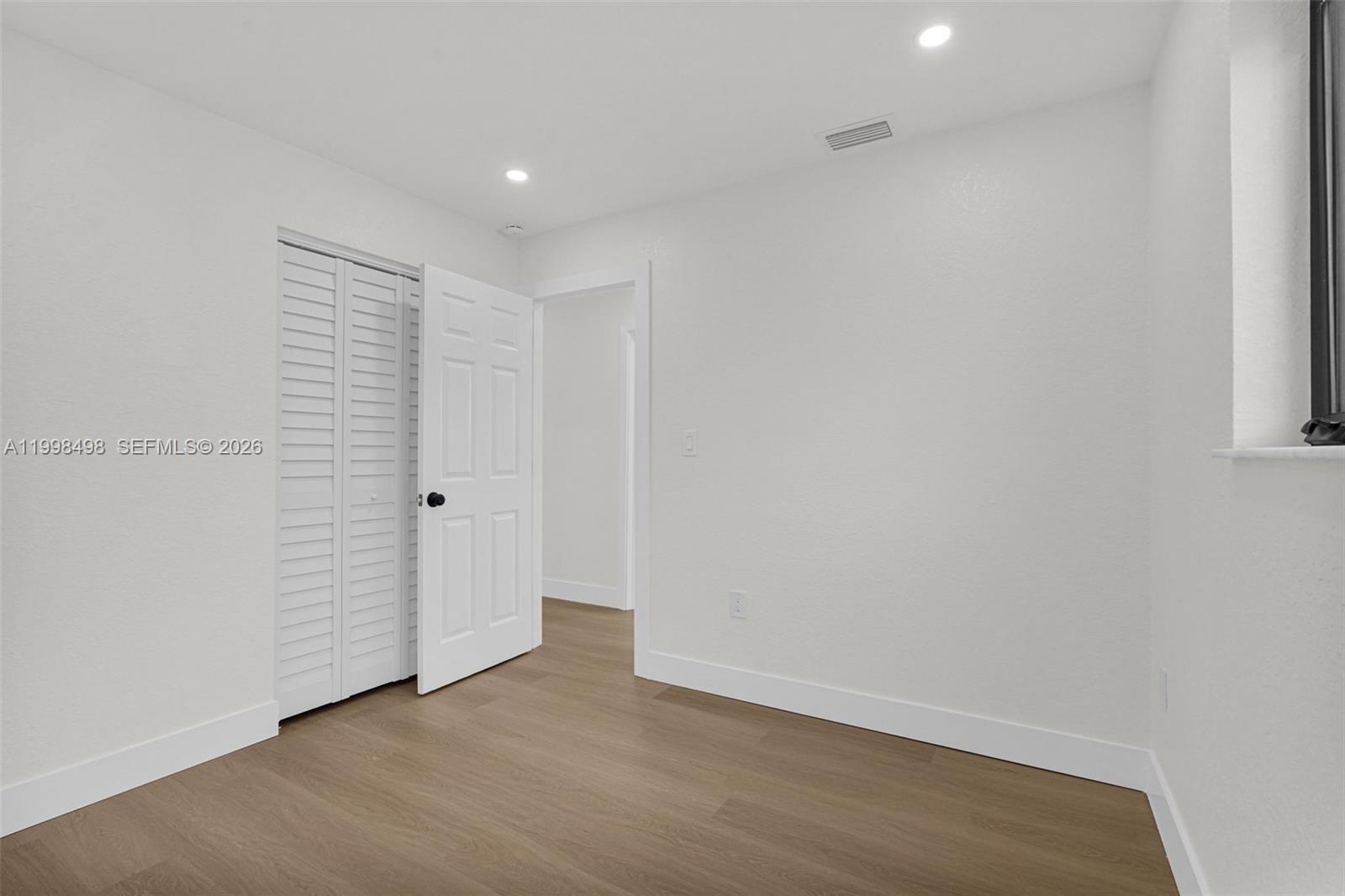 LIBERTY HOMES ESTATES SEC - Residential