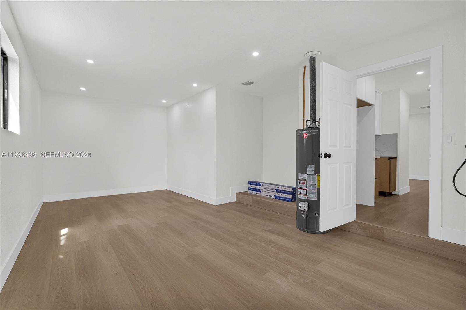 LIBERTY HOMES ESTATES SEC - Residential