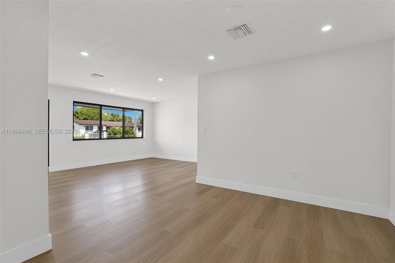 LIBERTY HOMES ESTATES SEC - Residential