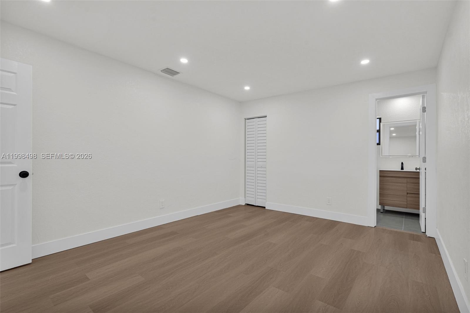 LIBERTY HOMES ESTATES SEC - Residential