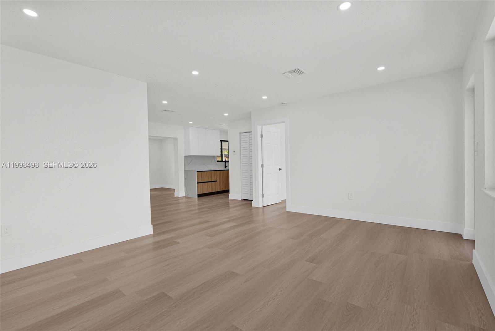 LIBERTY HOMES ESTATES SEC - Residential