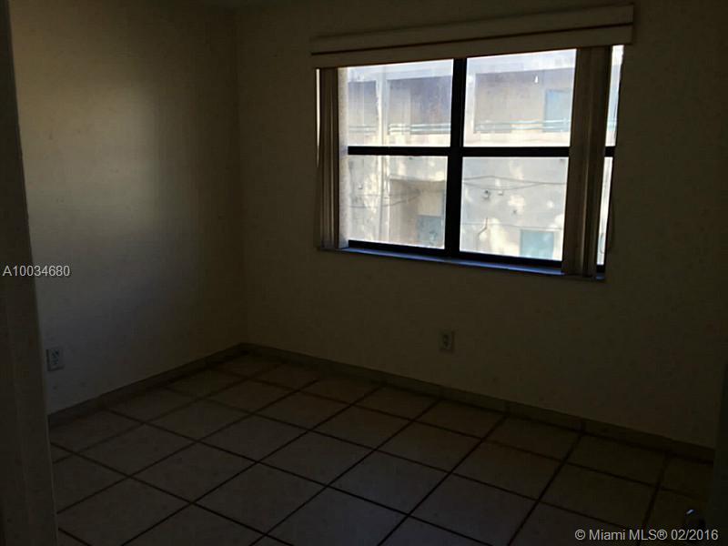 Lago Grande Two Condo - Residential Lease