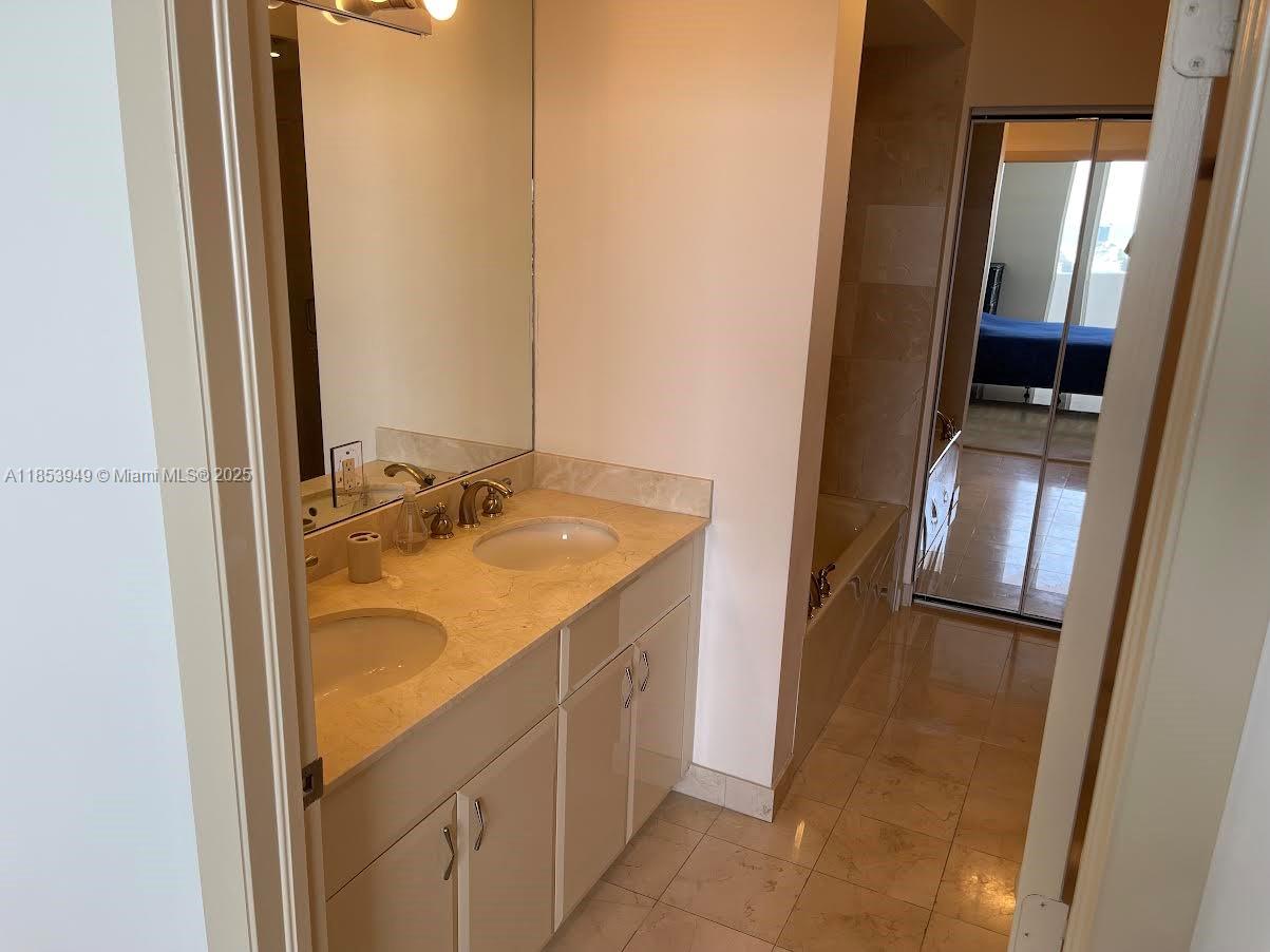 AKOYA CONDO - Residential Lease