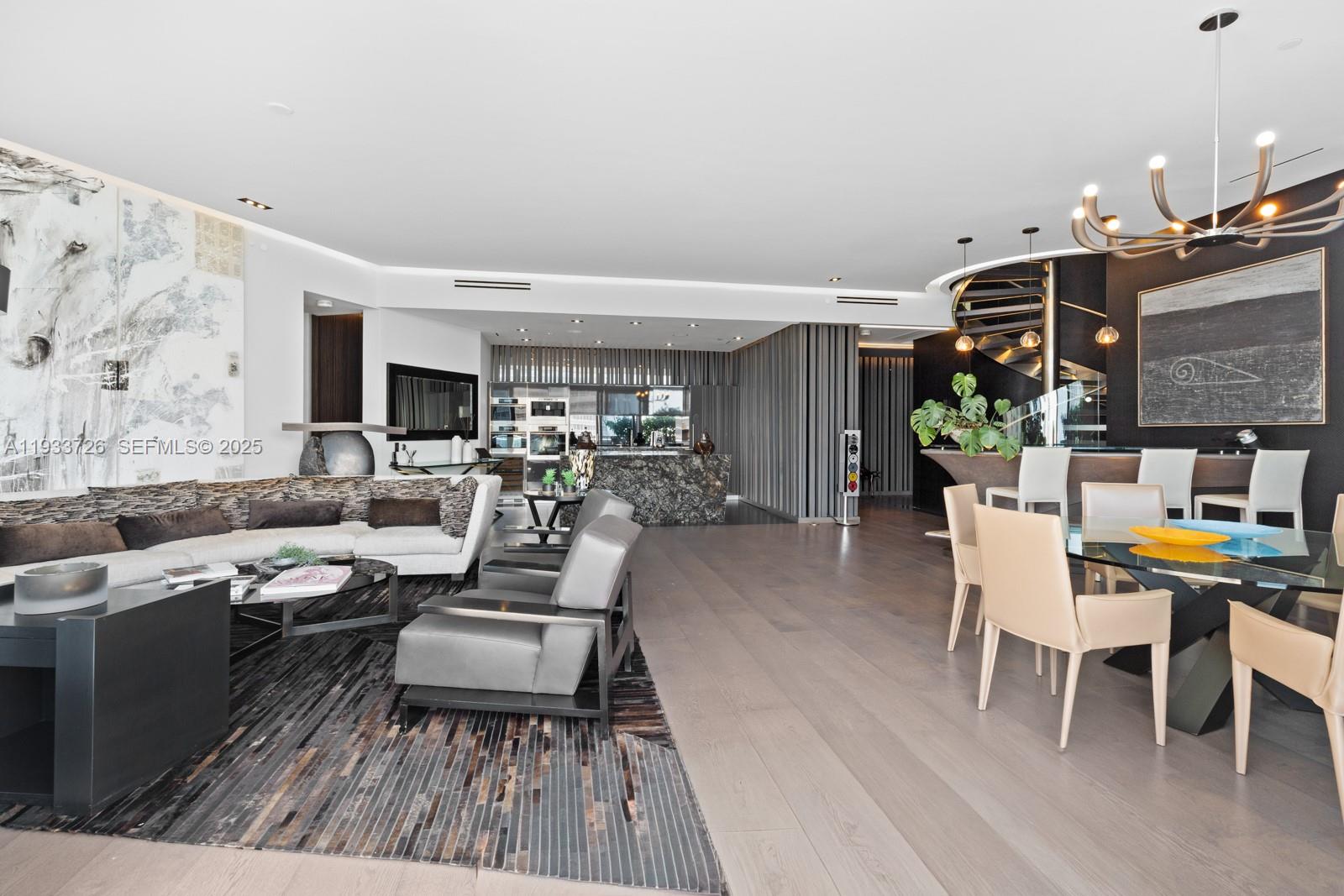 200 Biscayne Boulevard Way PH-5404