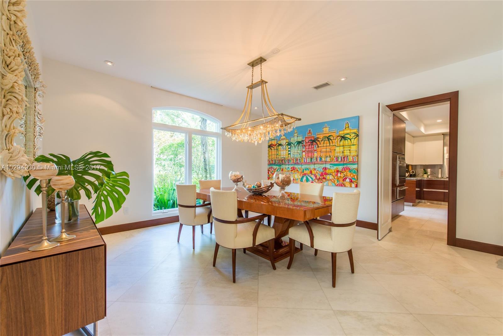 THE MOORINGS - Residential