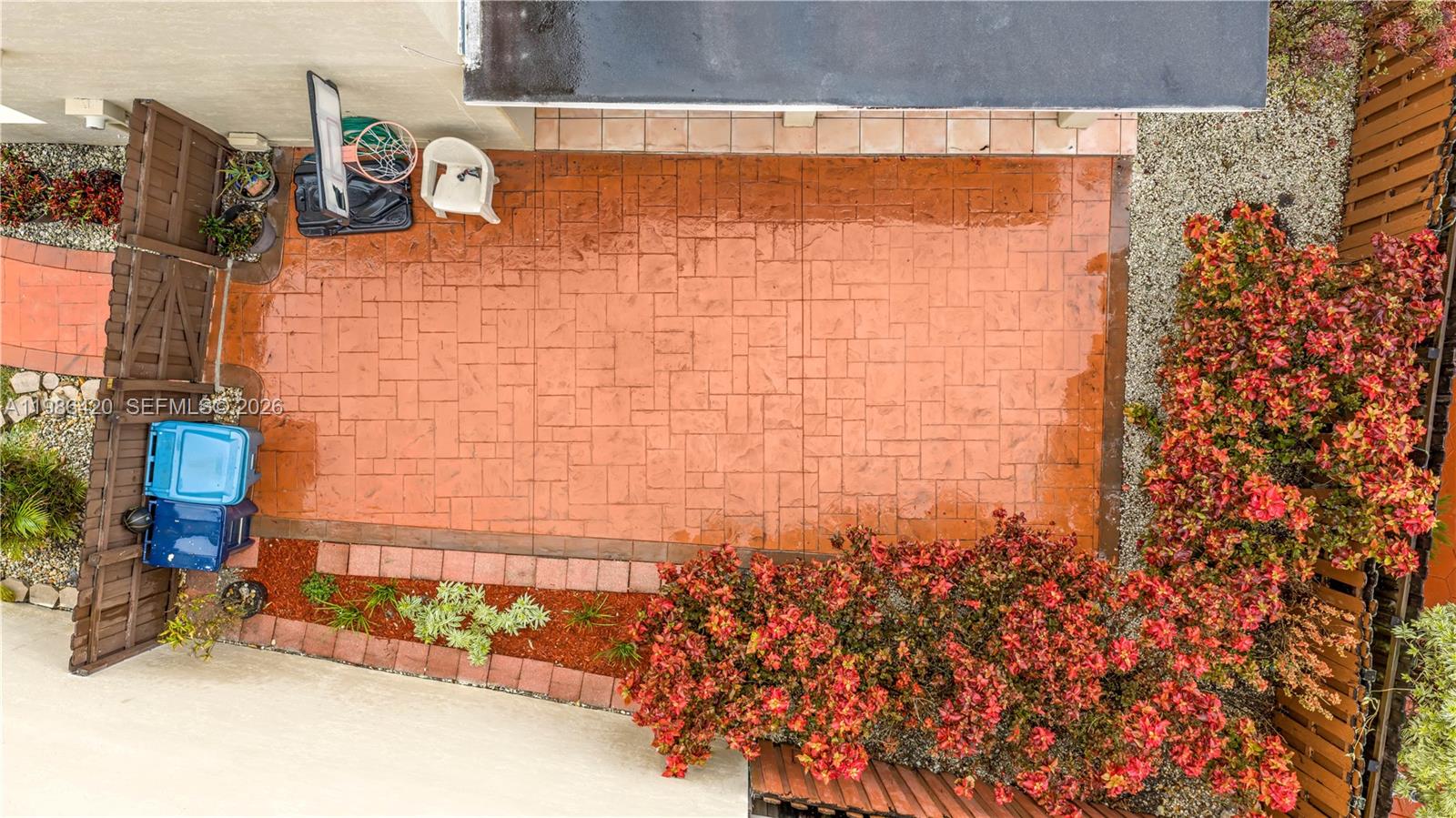 IMPERIAL GROUP - Residential