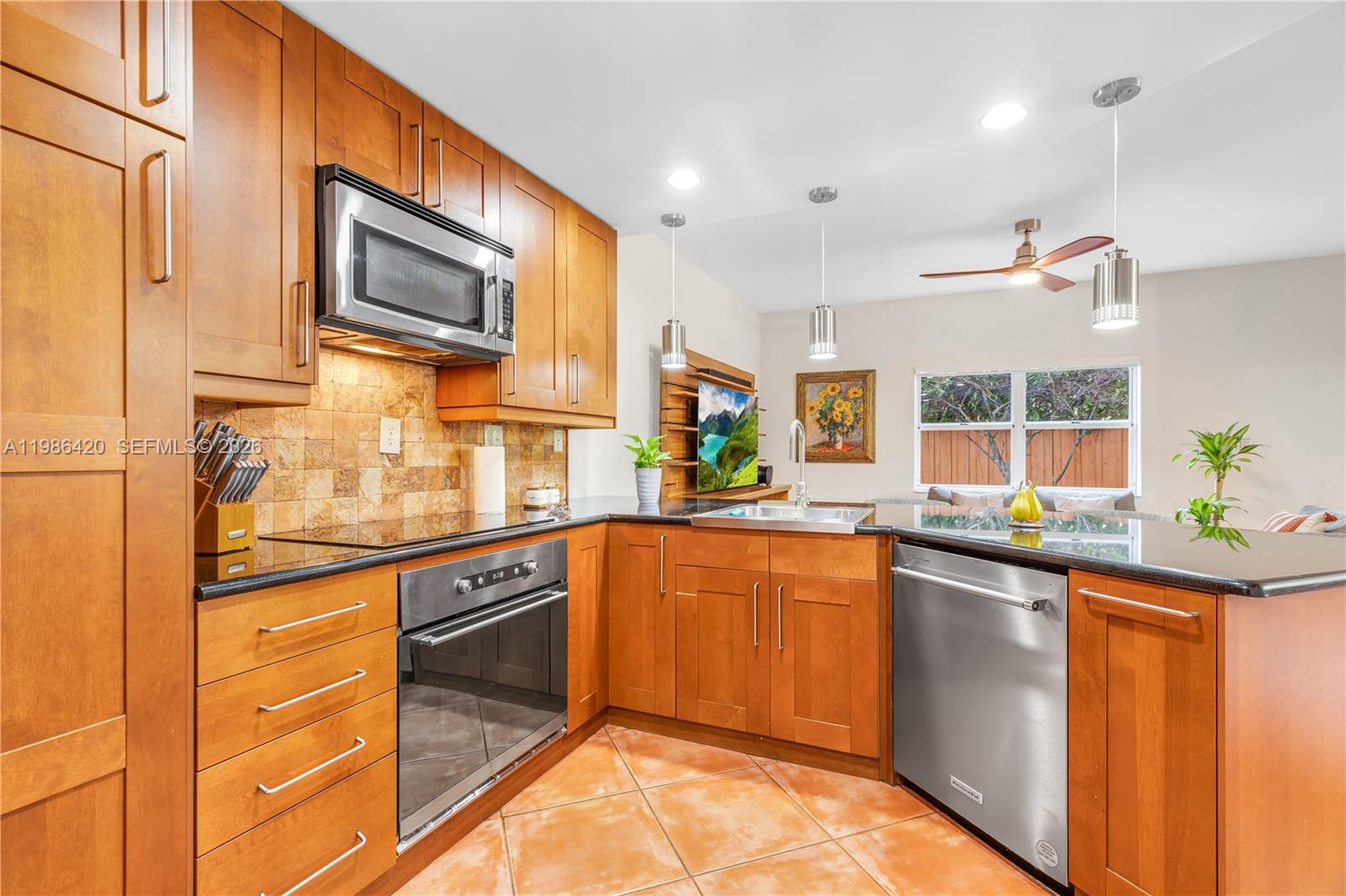 IMPERIAL GROUP - Residential