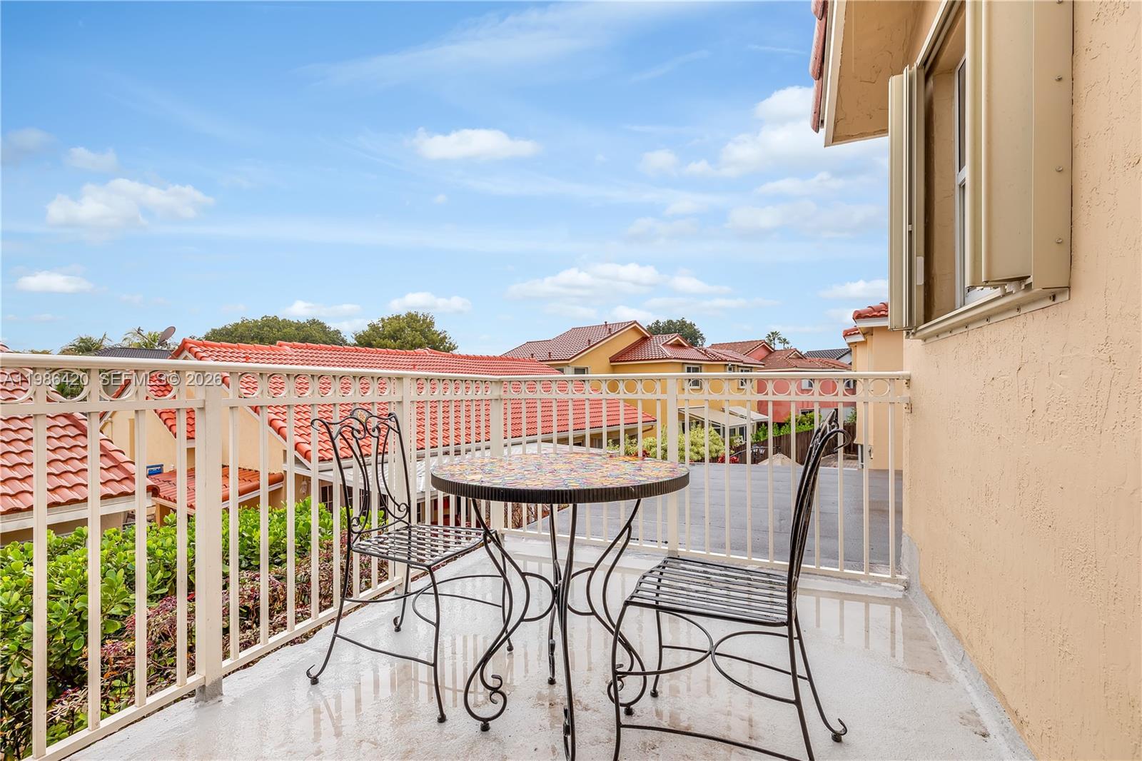 IMPERIAL GROUP - Residential