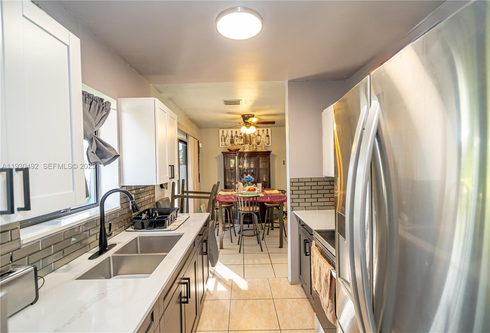 CAROL CITY LAKE STEVEN ES - Residential