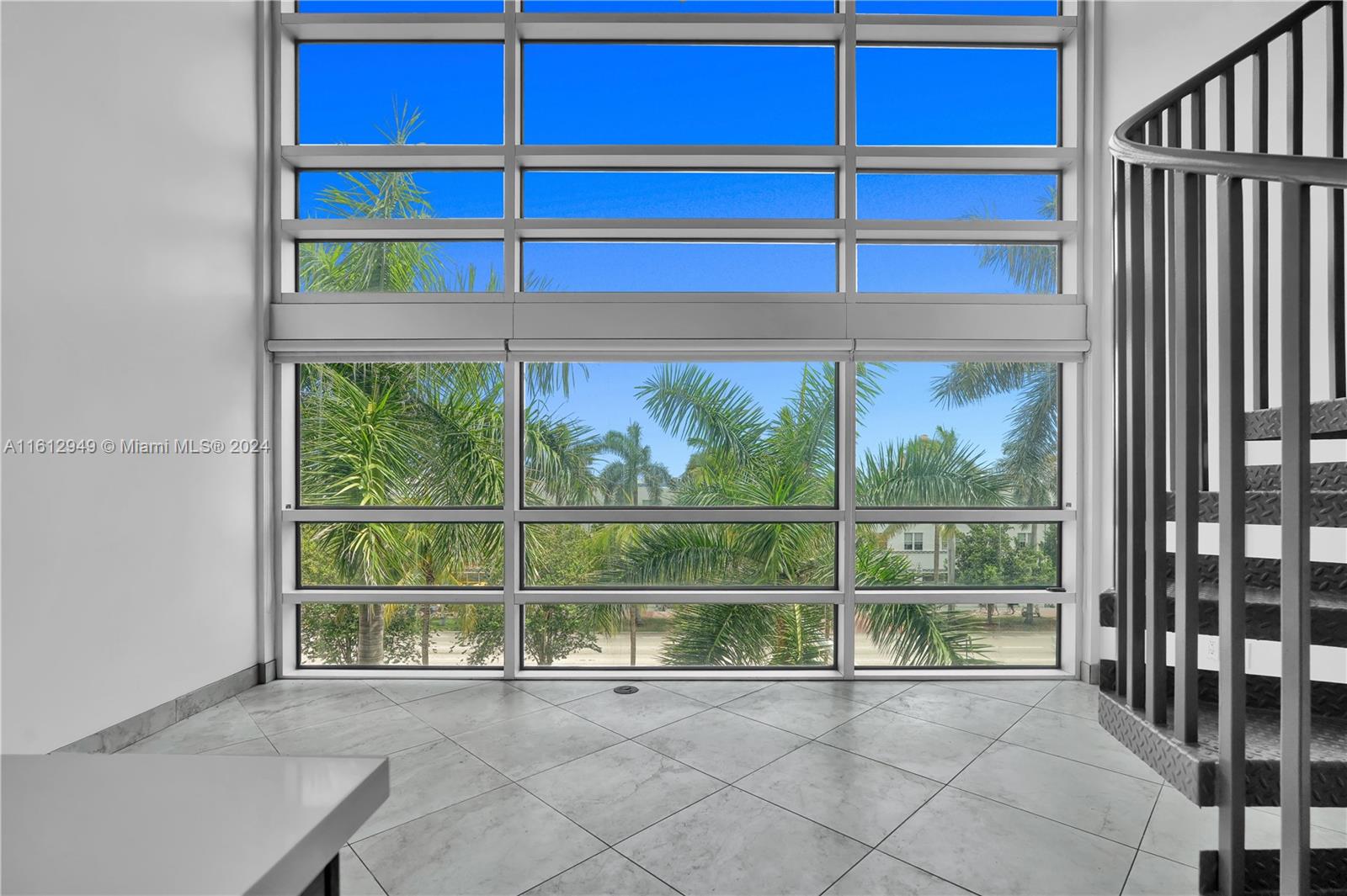 421 Meridian Ave 16