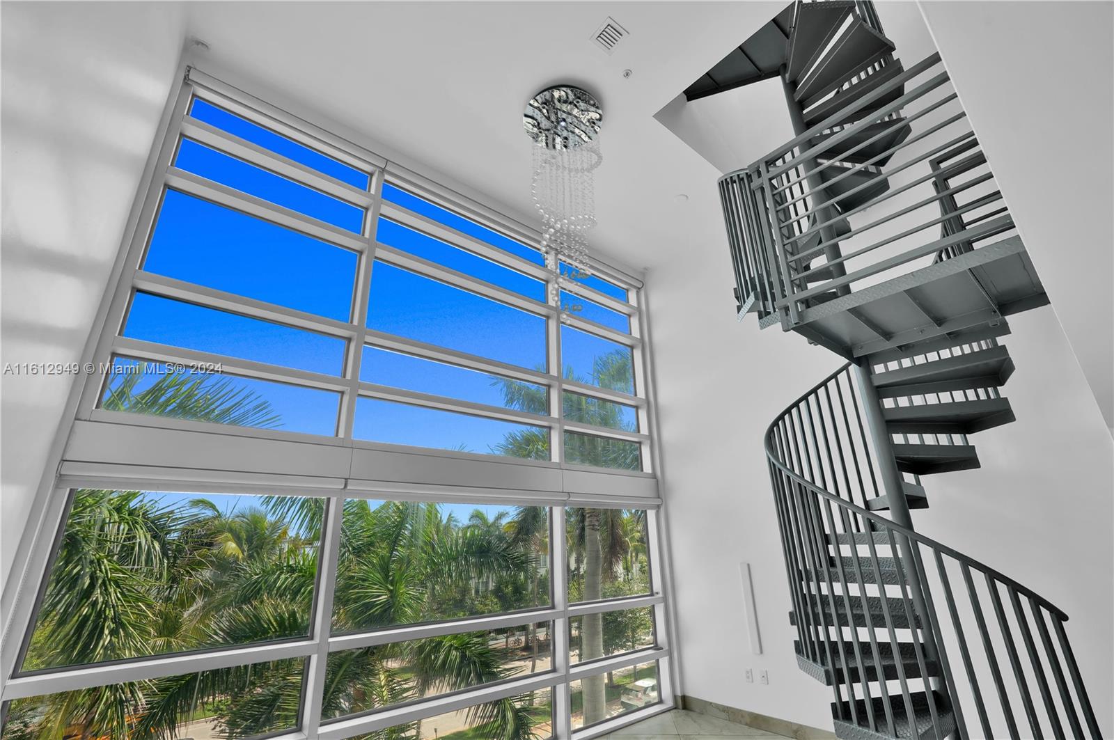 Property for Sale at 421 Meridian Ave 16, Miami Beach, Miami-Dade County, Florida - Bedrooms: 2 
Bathrooms: 2  - $999,000