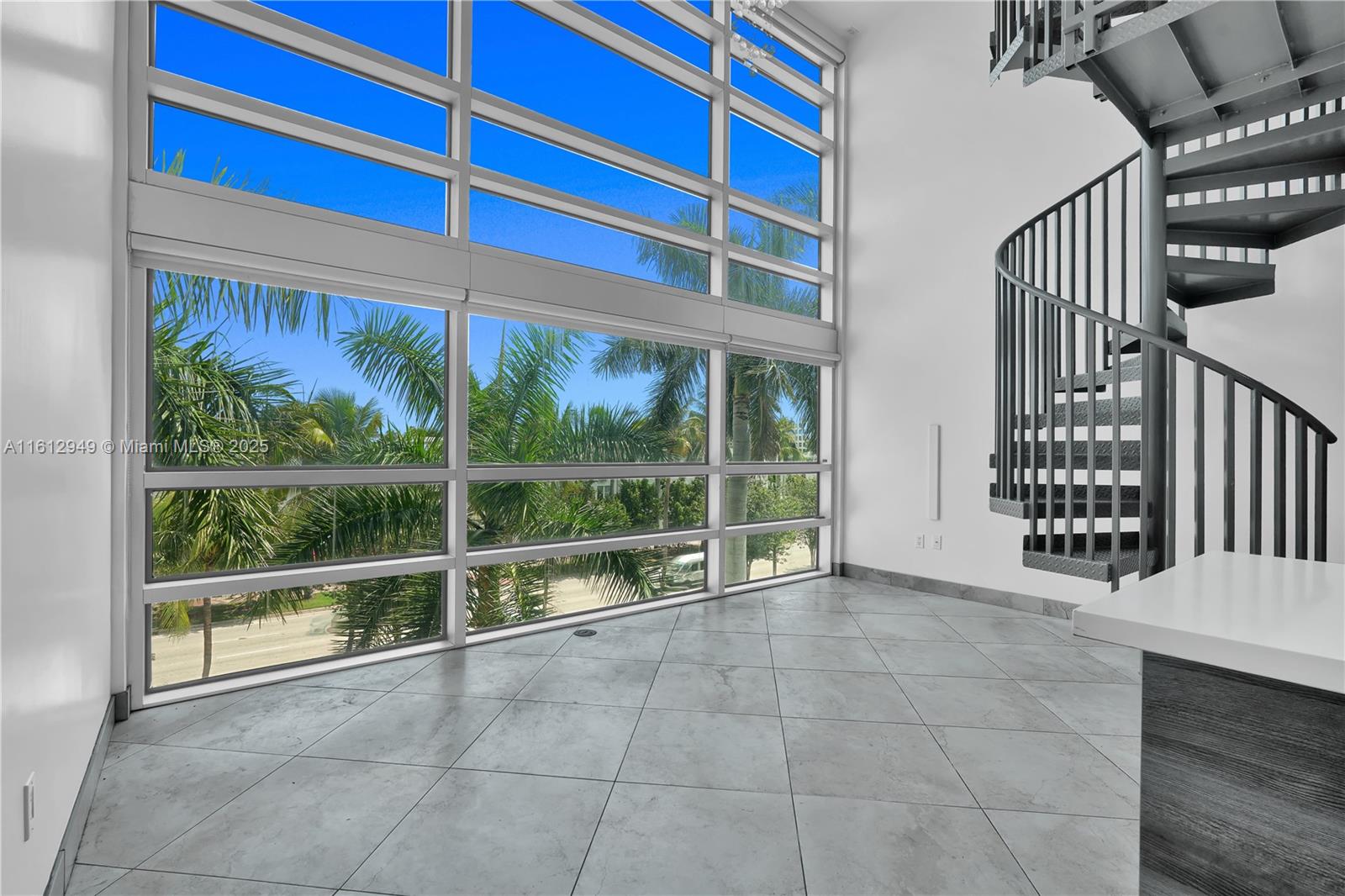 421 Meridian Ave 16