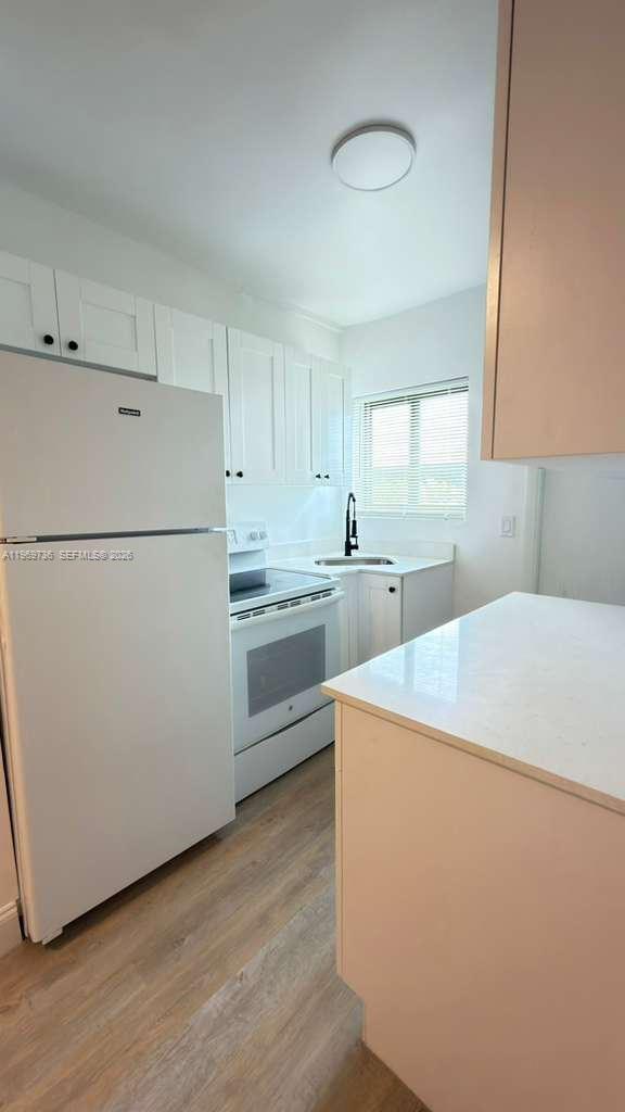 ISLE OF NORMANDY MIAMI VI - Residential Lease