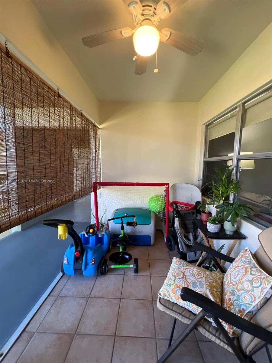 PARADISE BY THE SEA CONDO - Residential