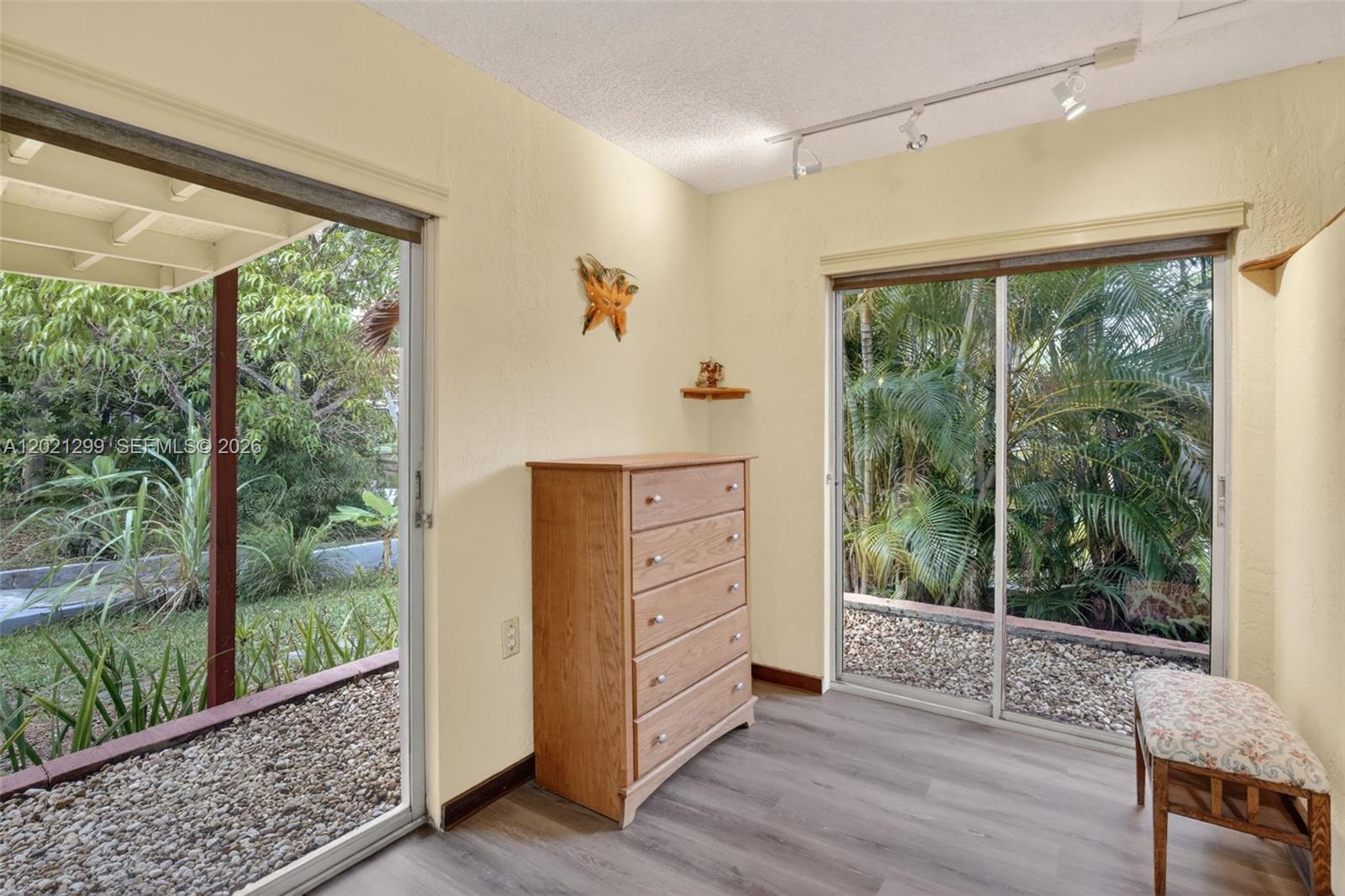 CHULA VISTA FIRST ADD REV - Residential