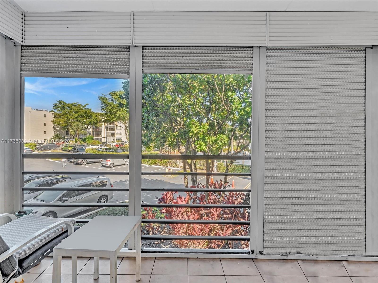 BISCAYA IV CONDO - Residential