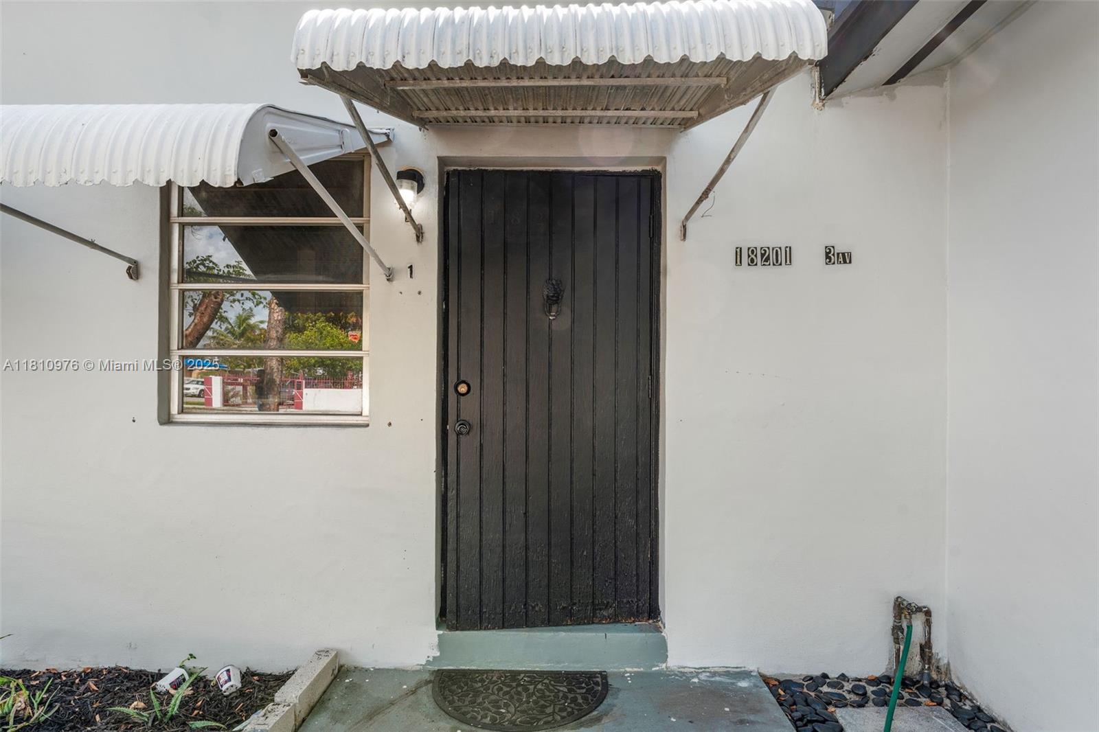 18201 Nw 3rd Ave, Miami Gardens, Broward County, Florida - 3 Bedrooms  
1 Bathrooms - 