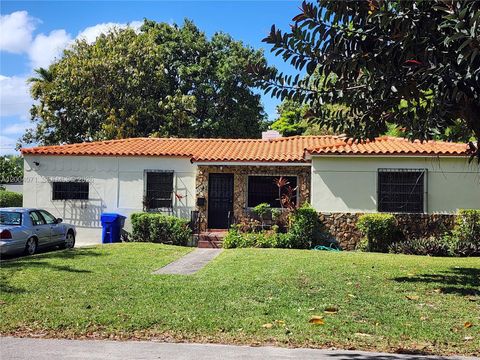 Photo of Miami, FL 33137 (MLS # A12004071)