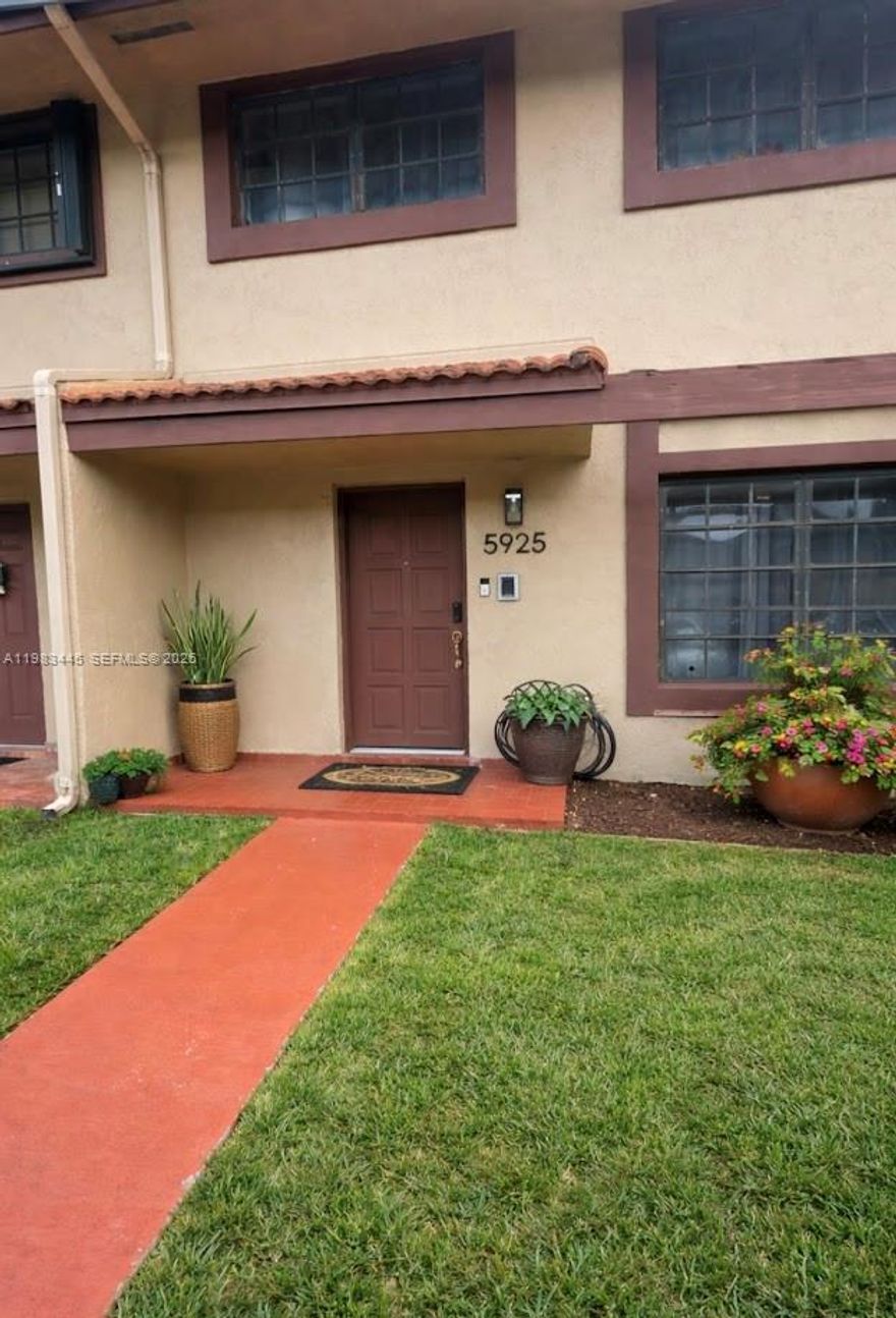 Beautifully remodeled 3-bedroom, 2.5-bath home located in the desirable Miller Dreams community in Kendall. This property features a bright and spacious layout with modern upgrades throughout..

Enjoy a large private patio ideal for entertaining, relaxing, or creating your own outdoor retreat. With no back neighbors, this home offers exceptional privacy and peaceful living in a very quiet, well-maintained neighborhood.