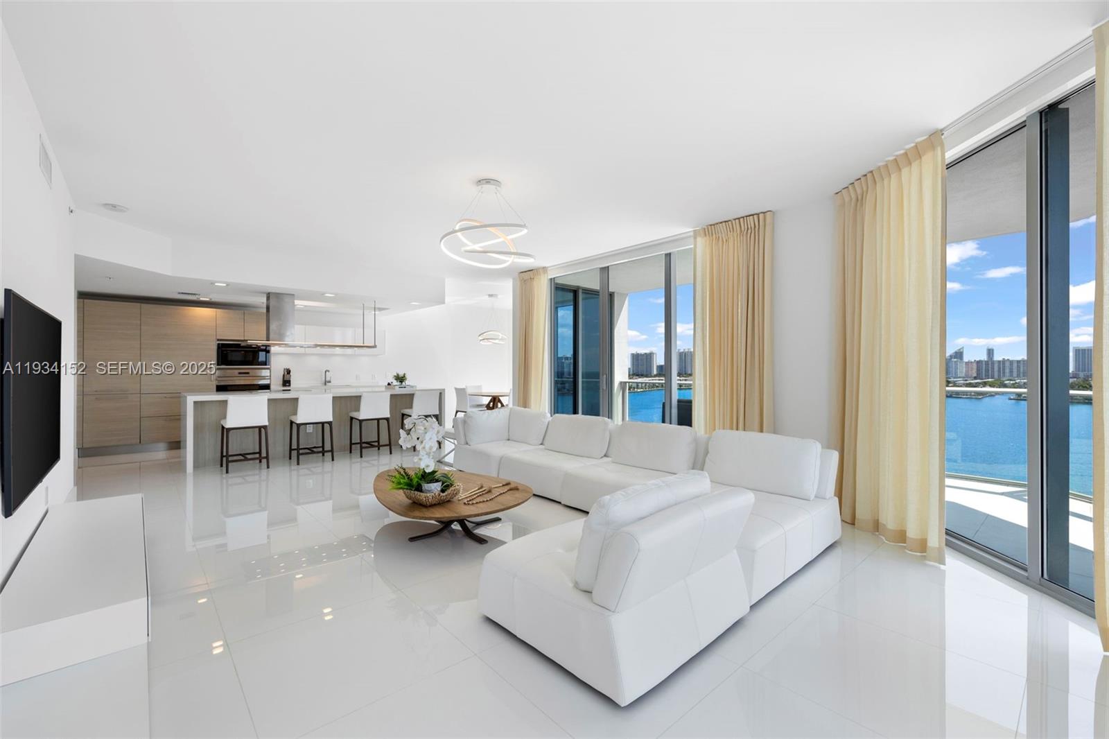 THE RESERVE AT MARINA PALM - Residential