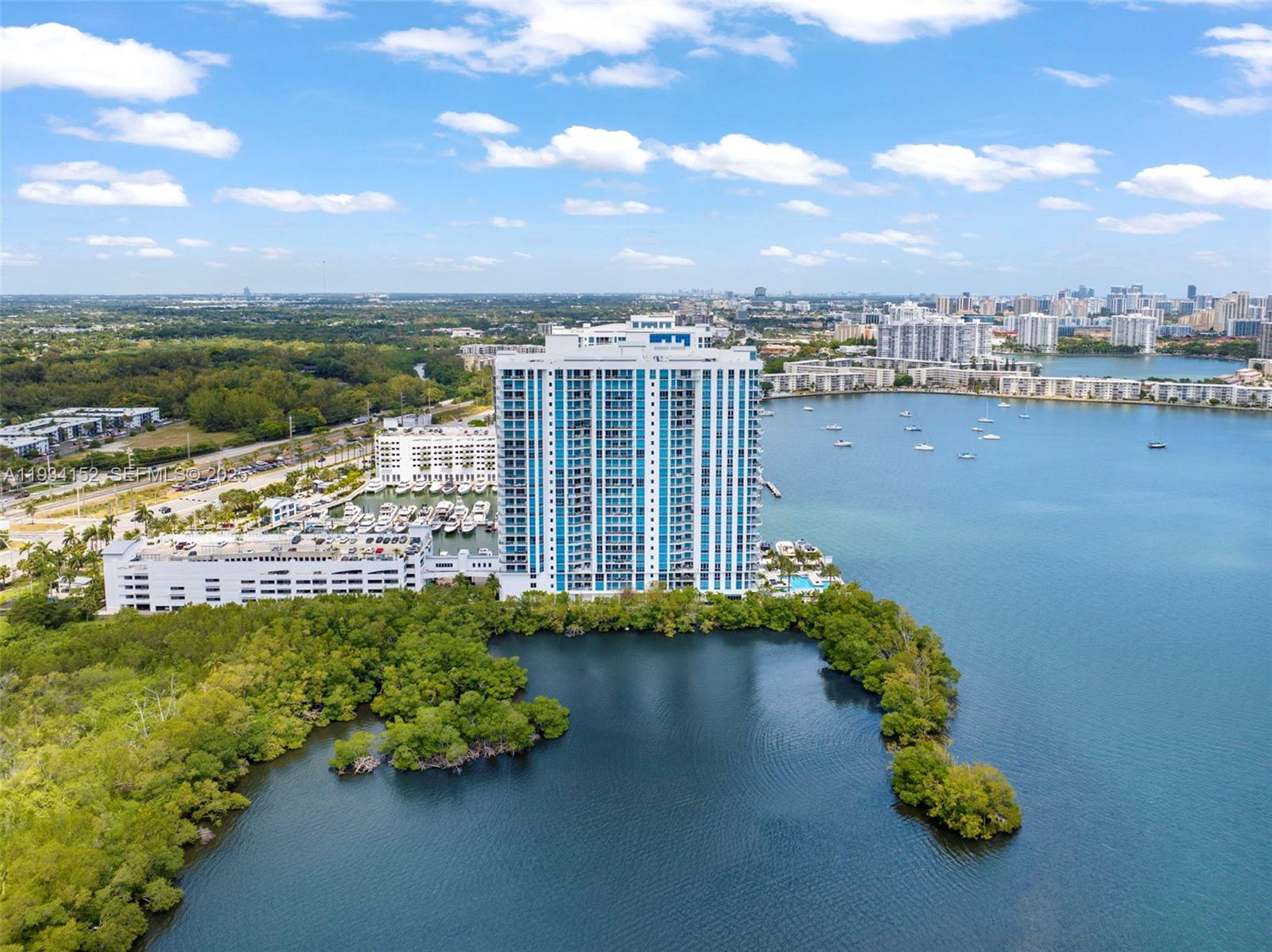 THE RESERVE AT MARINA PALM - Residential