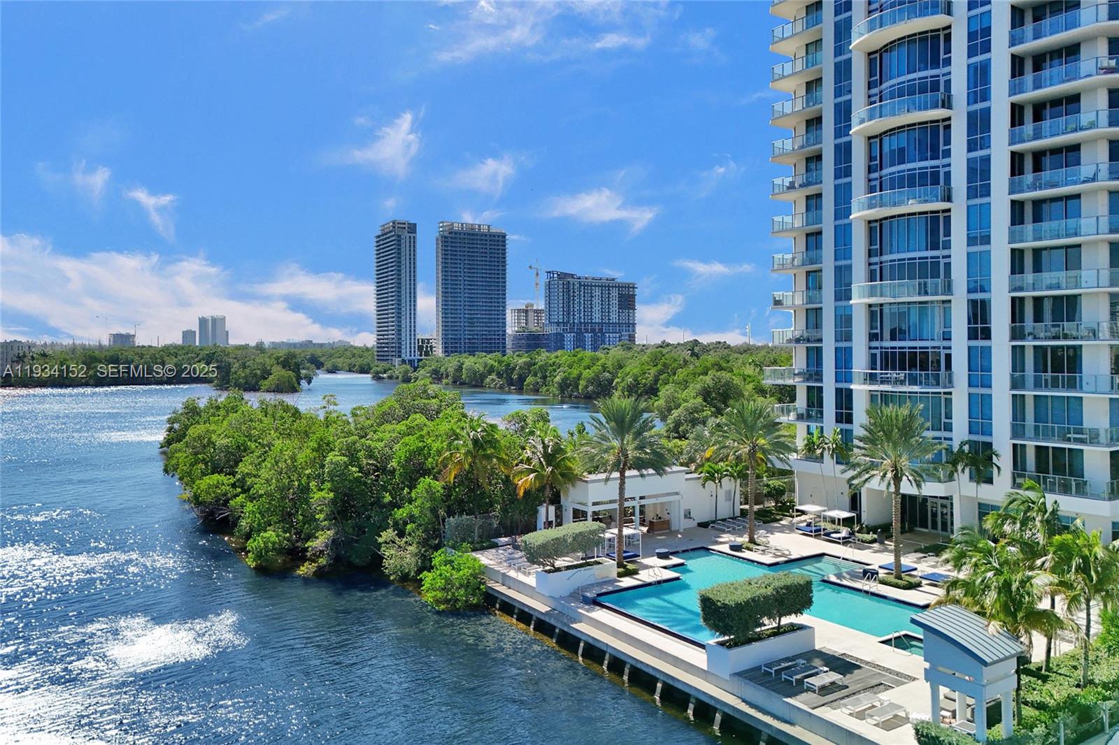 THE RESERVE AT MARINA PALM - Residential