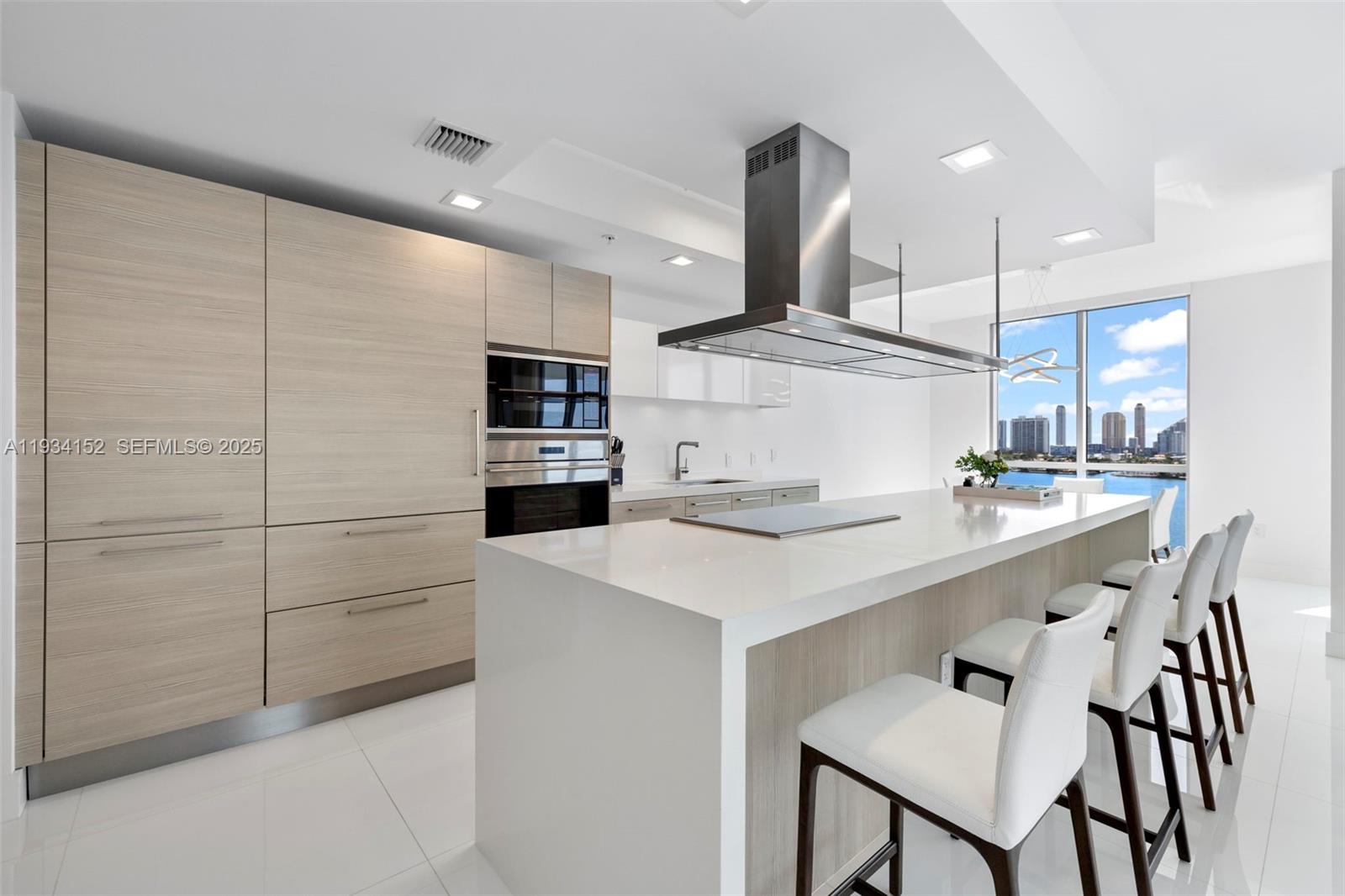 THE RESERVE AT MARINA PALM - Residential