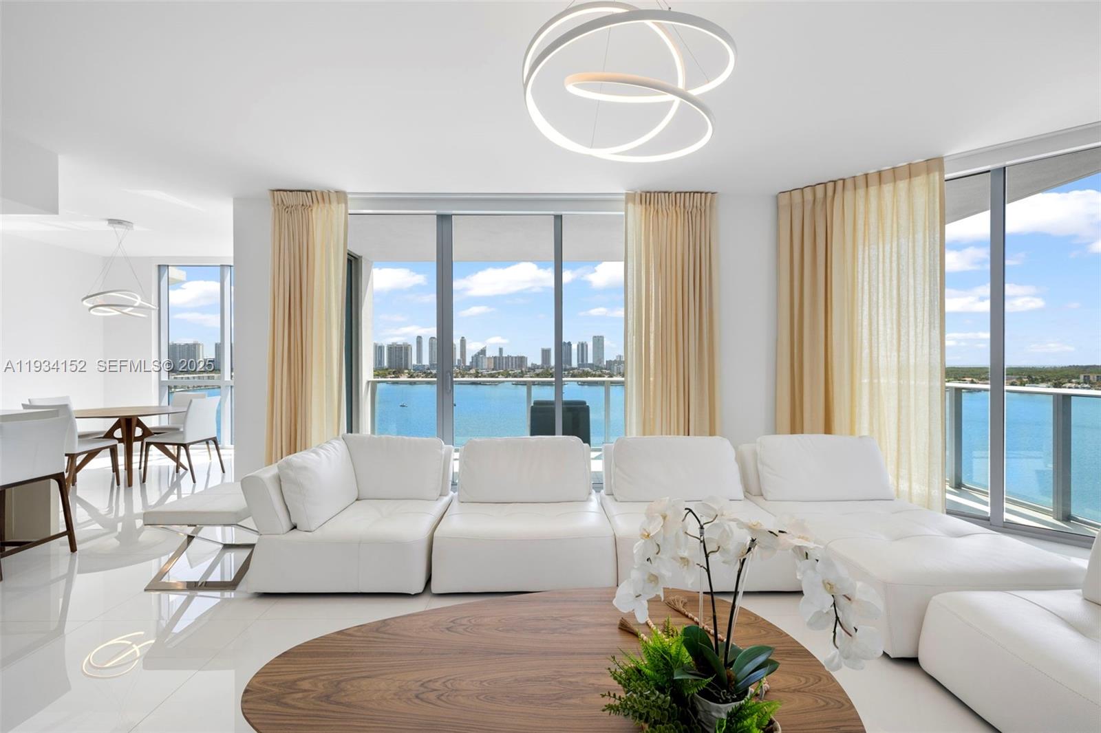 THE RESERVE AT MARINA PALM - Residential