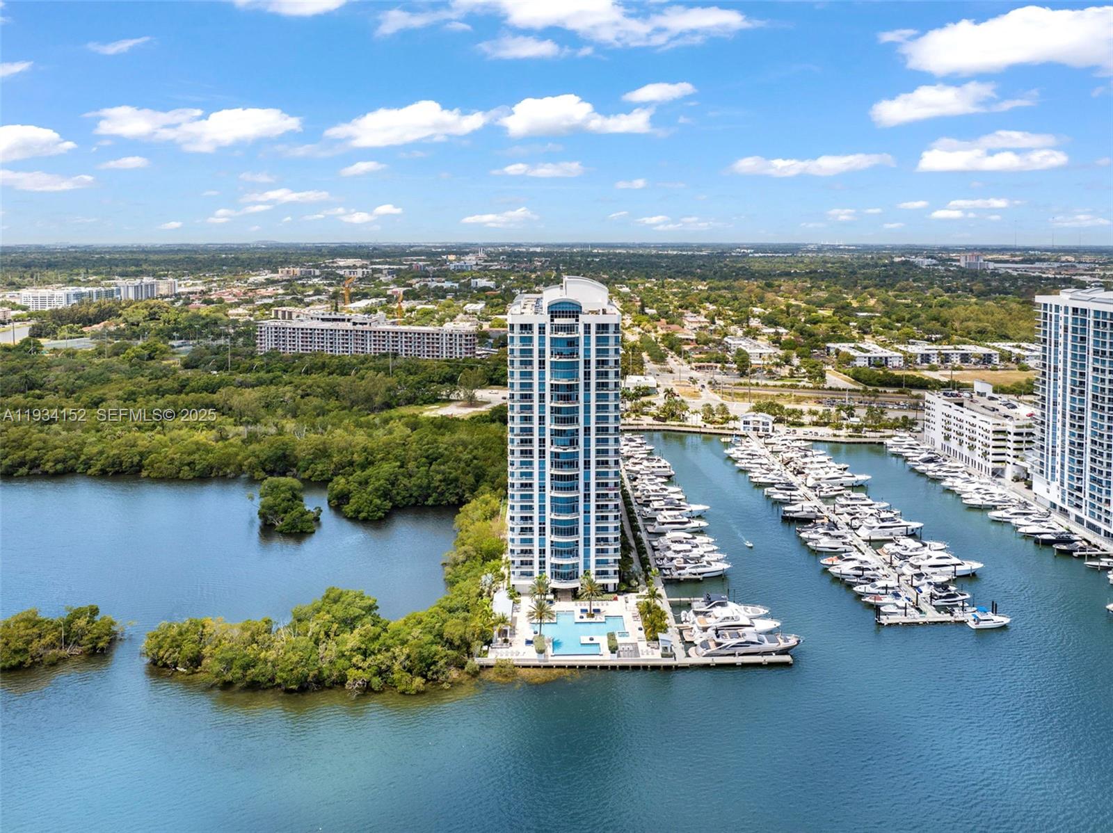 THE RESERVE AT MARINA PALM - Residential