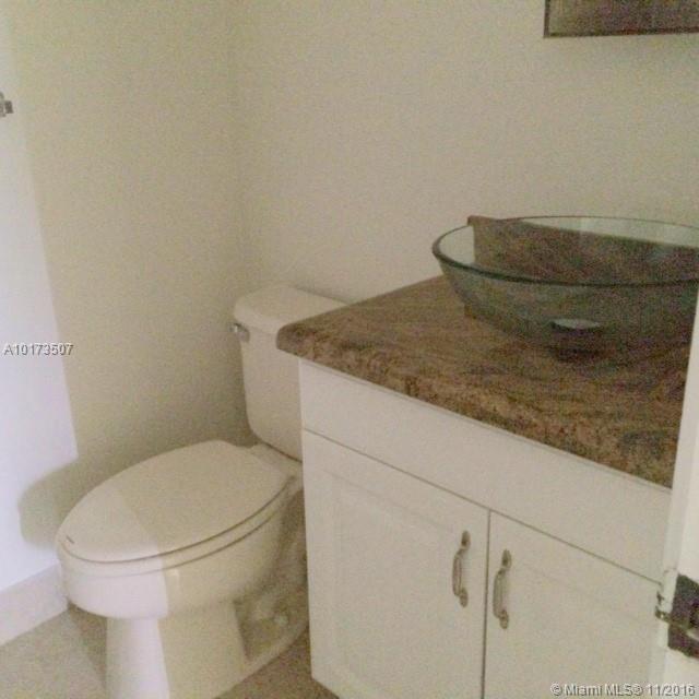 Coral Spgs Tower Club - Residential Lease