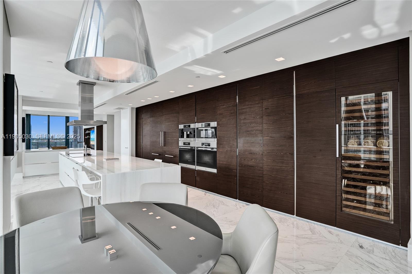 REGALIA CONDO - Residential