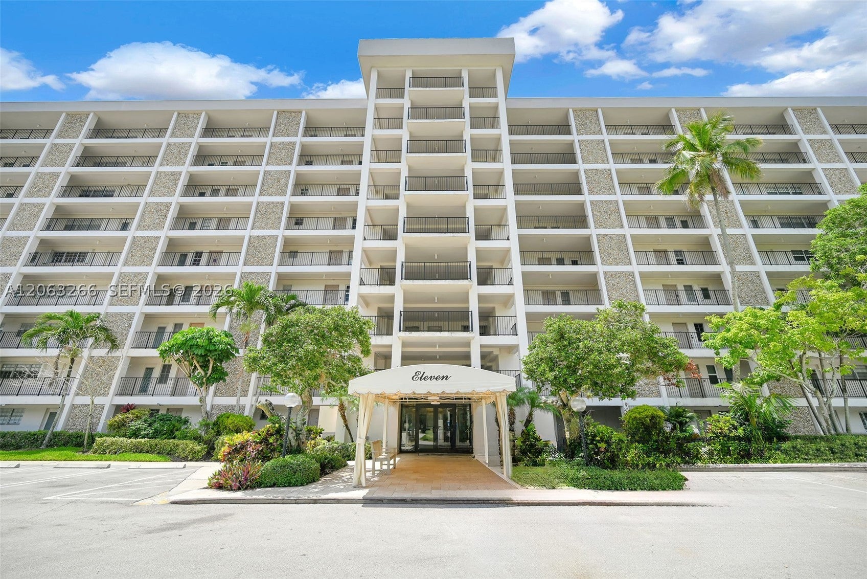 3200 N Palm Aire Dr