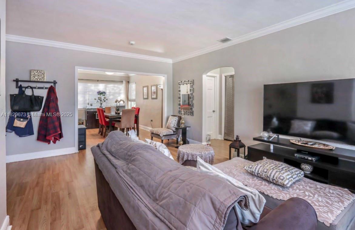 2909 Segovia St 2