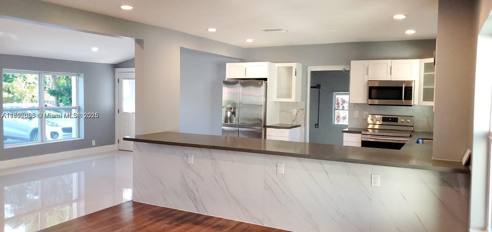 DUNNINGS MIAMI SHORES EXT - Residential
