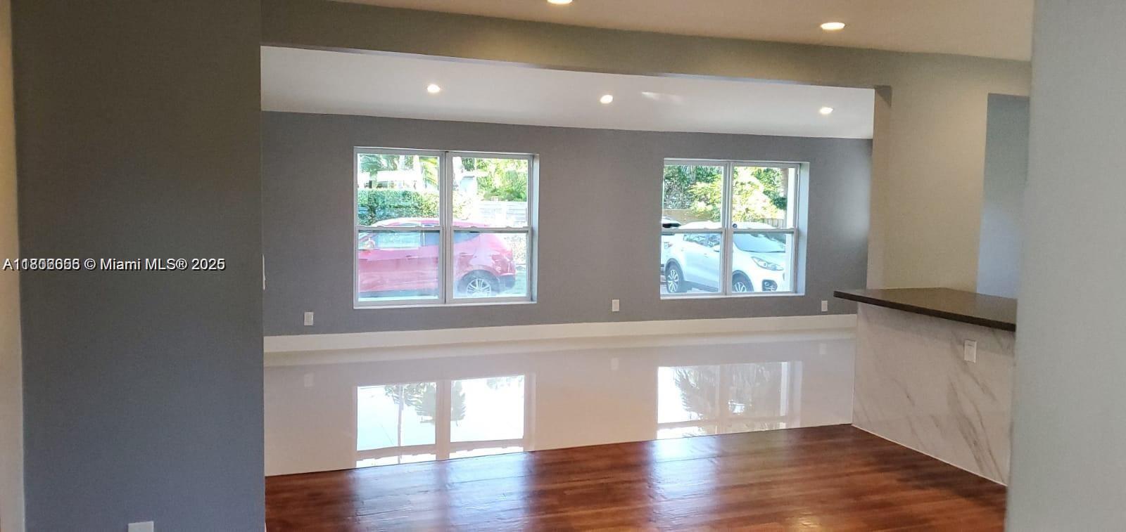 DUNNINGS MIAMI SHORES EXT - Residential