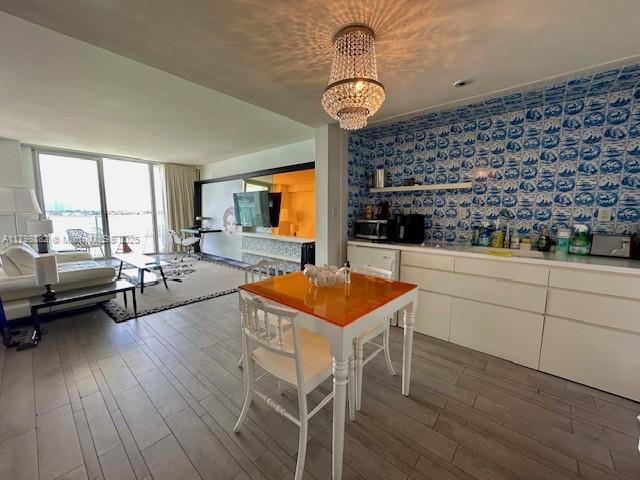 1100 W West Ave 620