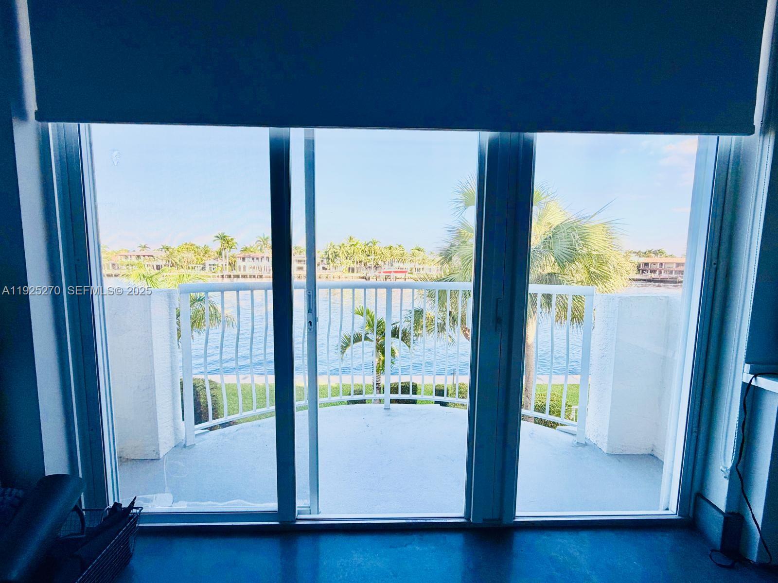 THE COURTYARDS AT THE POIN - Residential Lease