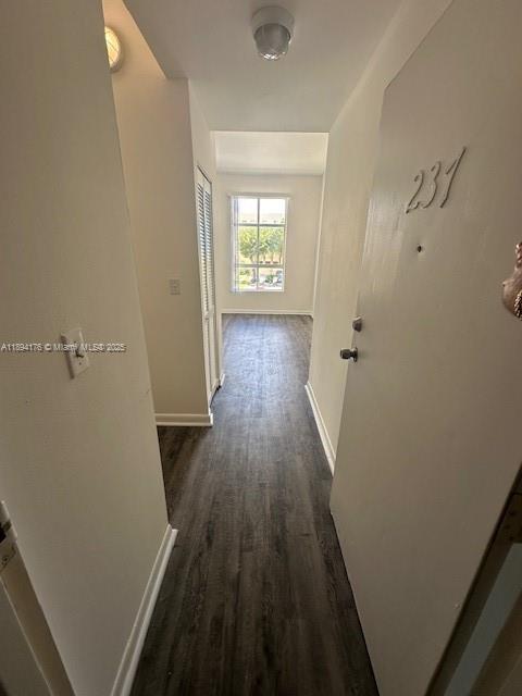 ROYAL PALMS CONDO - Residential Lease