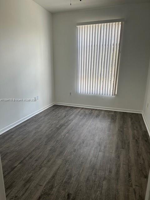 ROYAL PALMS CONDO - Residential Lease