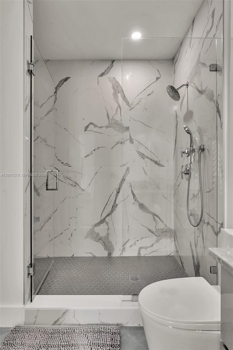 Everglade Land Sales Co - Residential Lease